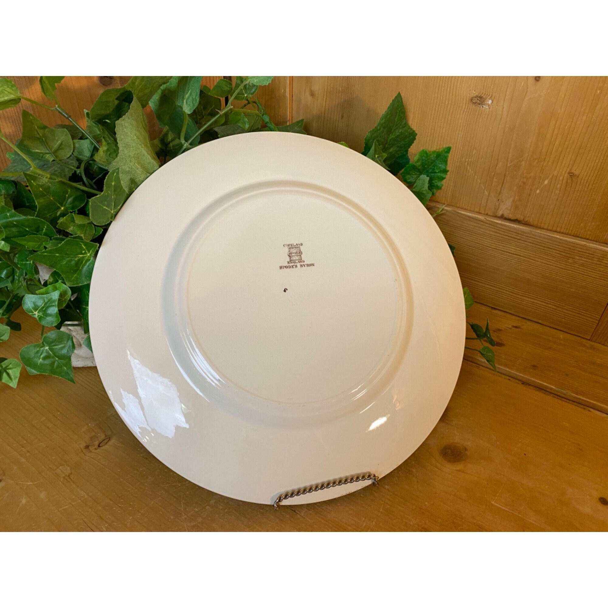Vintage Spode's Byron China Plate | English Peasants W/ Baskets