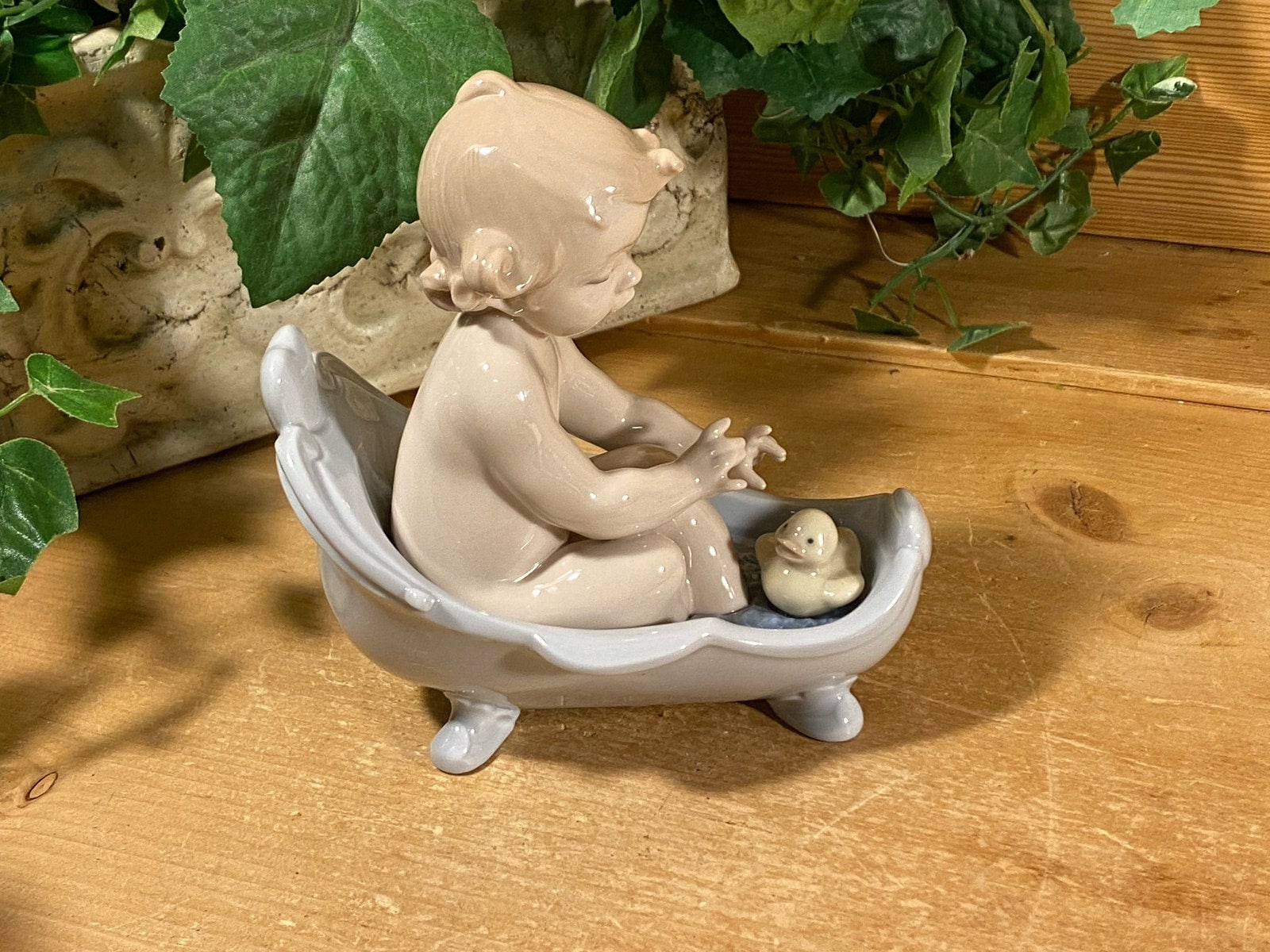 Vintage Figure of A Child in A Bathtub With A Rubber Duck | LLADRO
