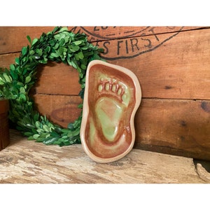Vintage Brown/ Green Bear Footprint/ Claw Pottery | Pigeon Forge Pottery | Vintage Stoneware Dish | Vintage Cabin Decor | Rustic Pottery