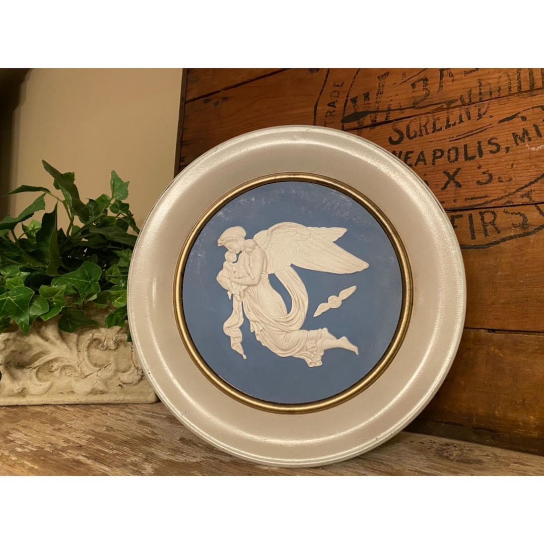 Boîte Vintage En Métal Anglaise - Décor Déesse Grecque Et Chérubins - Rare - Occasion