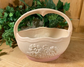 Vintage Ceramic Pink Flower Basket | Hull Pottery | 65-8 | Floral Basket | USA | Cottagecore Table Decor | Mardi Gras Granada | Shabby Chic