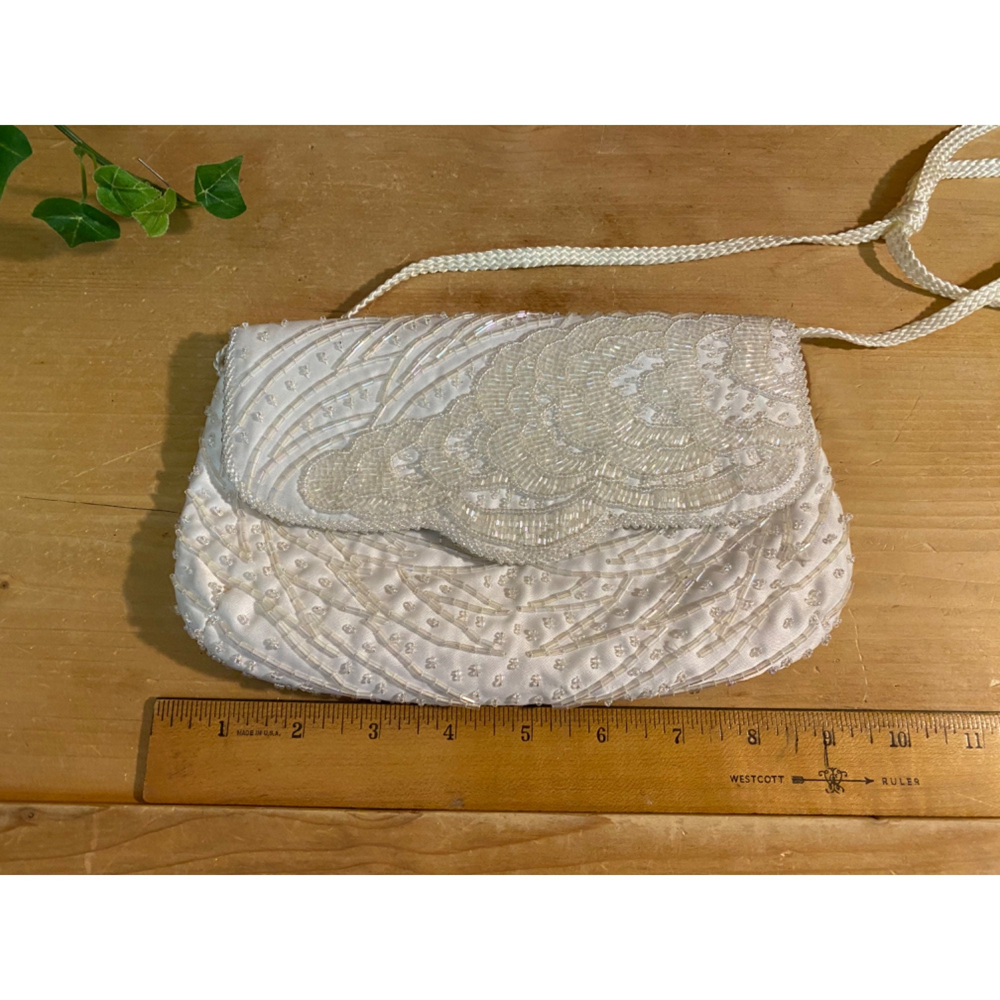 la regale white beaded purse
