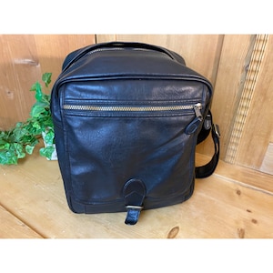 Bolso de hombro de cuero negro vintage con interior a cuadros rojos / Academia / Carry On / Cartera de cuero / Bolso de trabajo con múltiples compartimentos