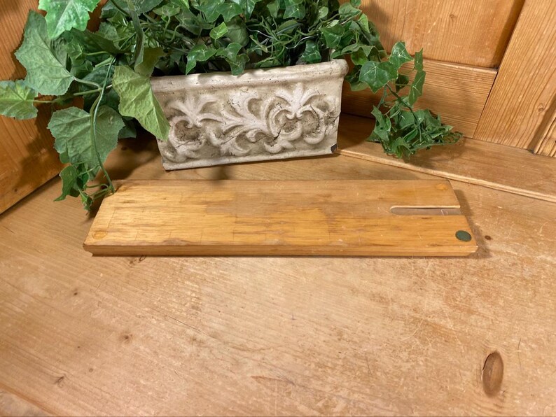 Vintage Wooden Continuous Track Cribbage Board With Pegs | Multi Track ...