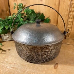 Vintage Covered Aluminum Dutch Oven Pot with Lid | Hammercraft | Midcentury Modern Kitchen | Aluminum Cooking Pot with Lid | Metal Stew Pot