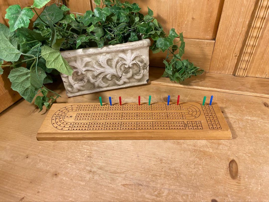 Vintage Wooden Continuous Track Cribbage Board With Pegs | Multi Track ...