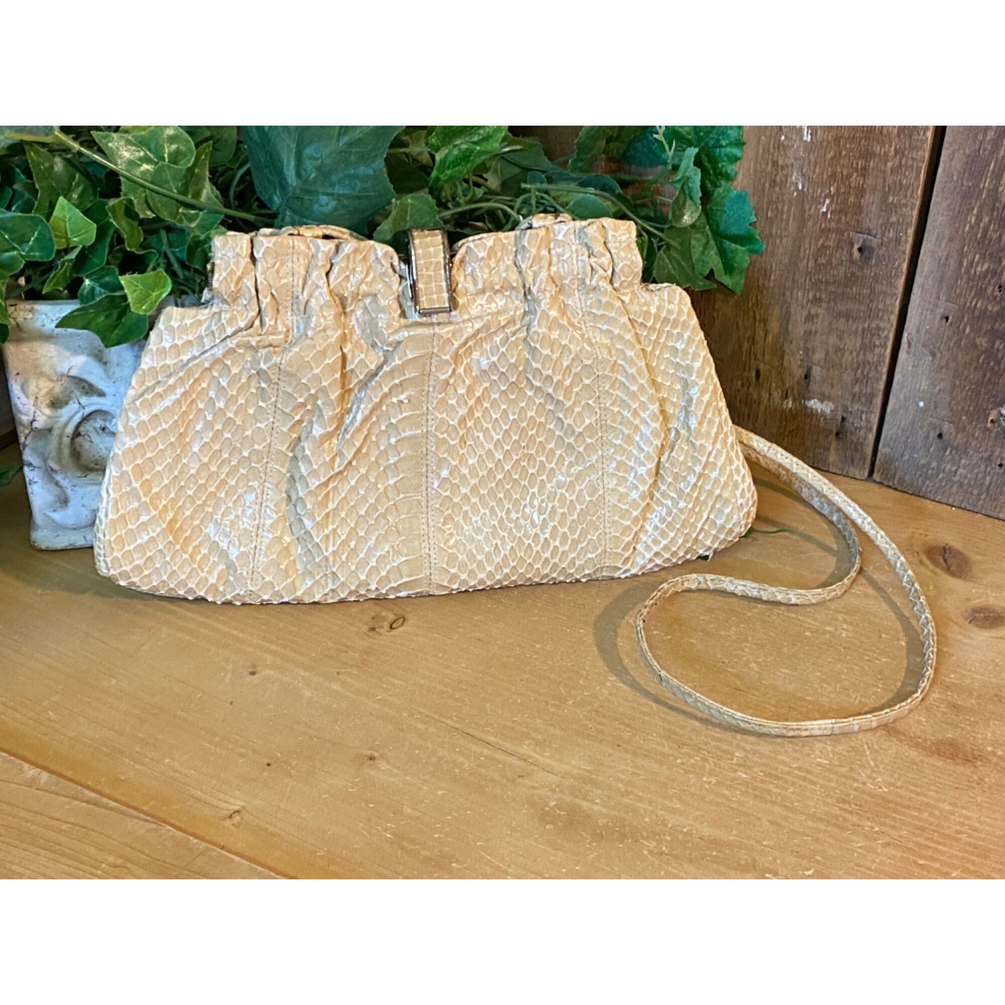 Vintage Handbag | Snake Skin Purse | Yellow/Cream | Retro | Clasp And Shoulder Strap | Varon