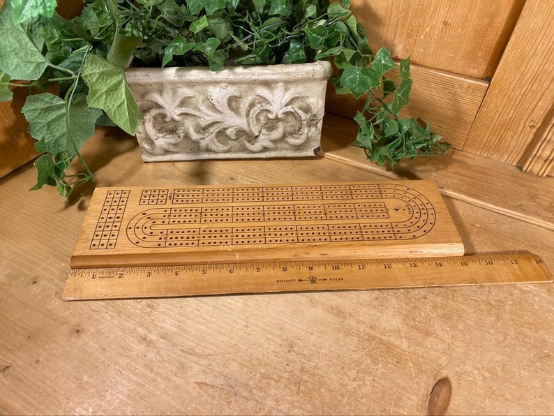 Vintage Wooden Continuous Track Cribbage Board With Pegs | Multi Track ...