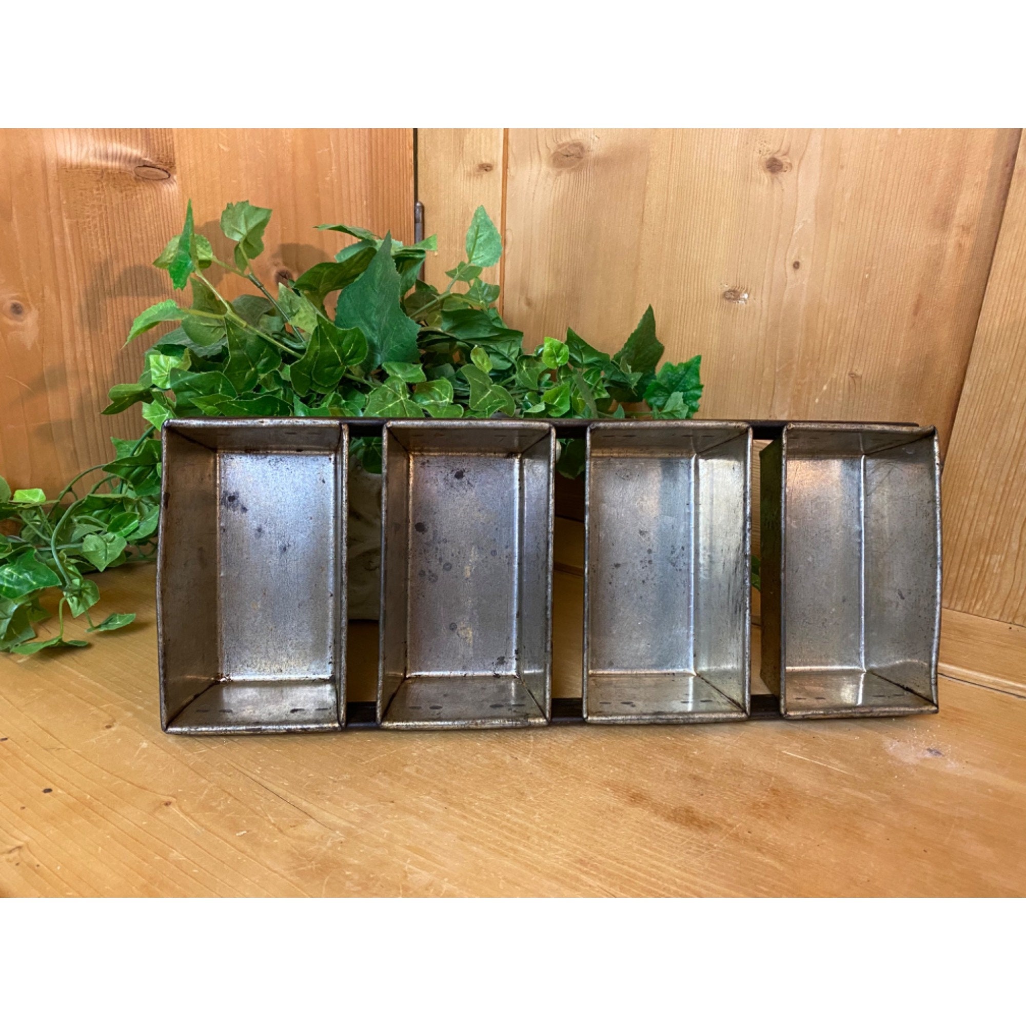 USA Pan Strapped Mini Loaf Pan