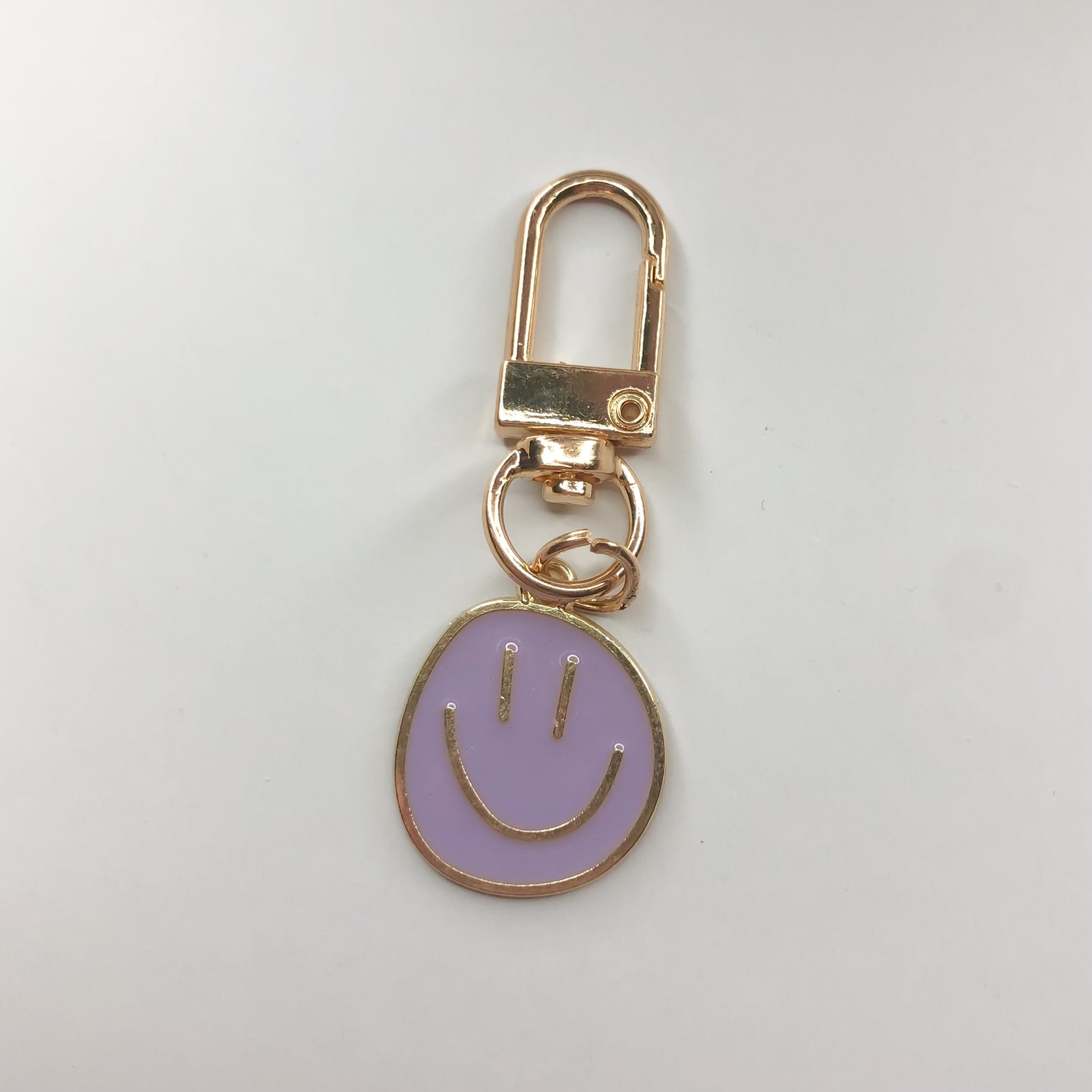 Smiley Face Keychains [SHIPS FROM USA] - Etsy