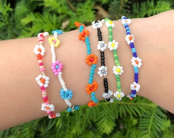 Flower Beaded Bracelets [SHIPS FROM USA]