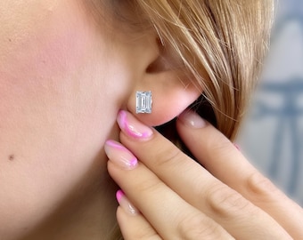 Lab Grown Emerald-Cut Diamond Stud Earrings in 14K Gold / Lab Diamond Earrings / Lab Created Diamond Studs / Emerald Studs/ Gift for her