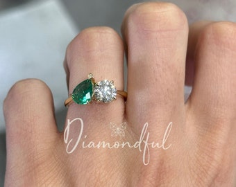 IGI CERTIFIED Emerald Pear + Round Brilliant Cut Diamond Hidden Halo Two Stone Emerald Diamond Engagement Ring, 14k Gold, Toi et Moi Ring