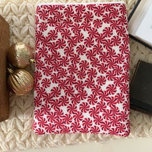 Peppermint Candy Large Padded Book Sleeve