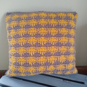pillow crochet PATTERN
