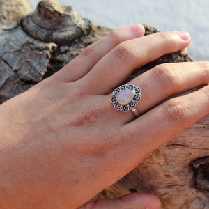 Moonstone in 925 Sterling Silver Ring (Size 8)