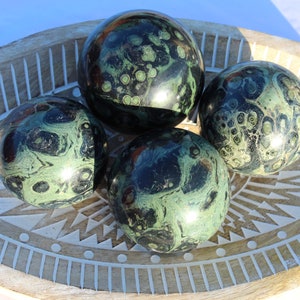 Kambaba Jasper Sphere