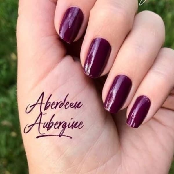Aberdeen Aubergine Color Street Nail Polish Strips