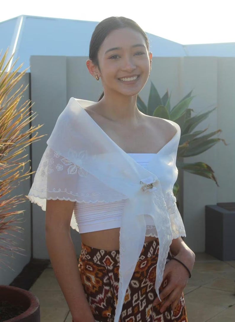 Filipiniana White Alampay
