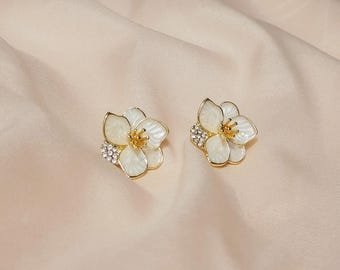 Sampaguita 20K Gold Plating Earrings| Philippine Accessory | Filipina Earrings - LZ002