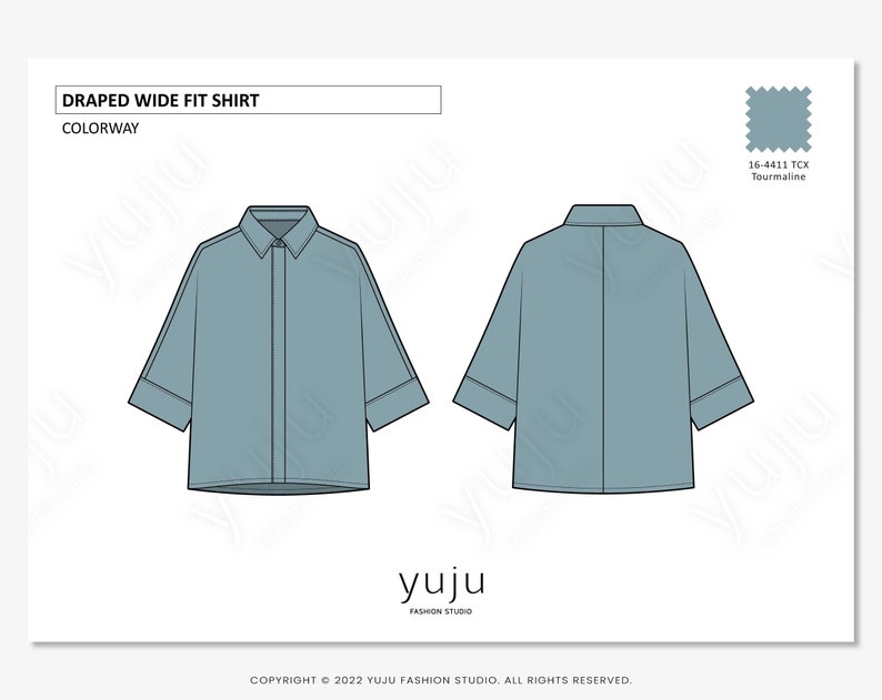 Puede incluir: Dibujo t&eacute;cnico de una camisa holgada drapeada en color azul verdoso claro, c&oacute;digo de color 16-4411 TCX Tourmaline. La camisa tiene cuello y mangas tres cuartos. Se muestran las vistas delantera y trasera.