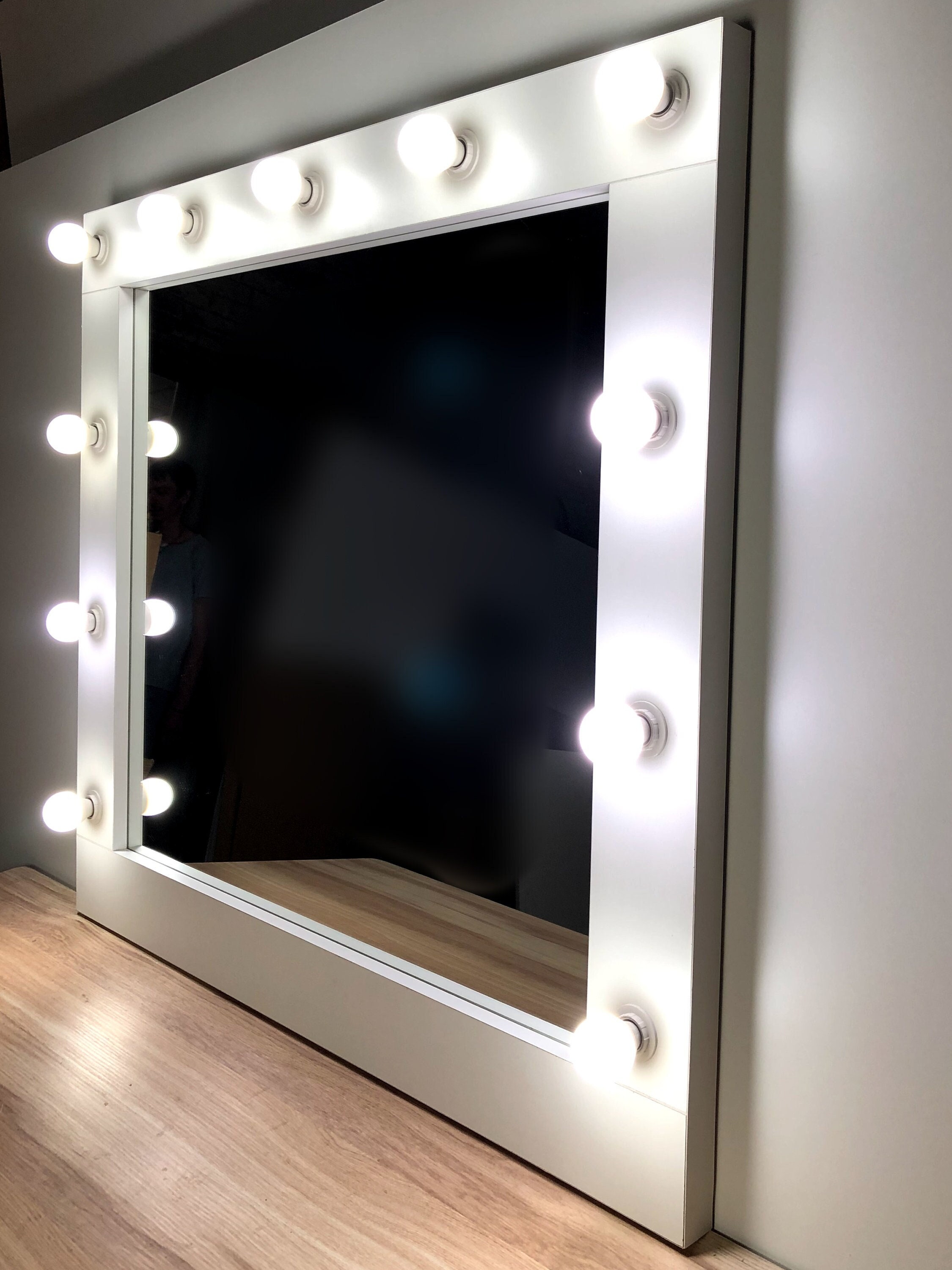 Buy Vanity Mirror With Lights Online In India -  India