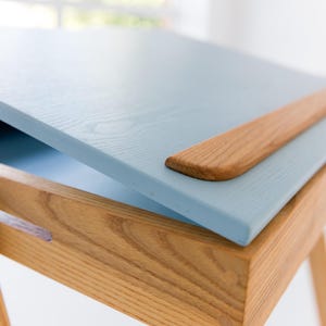 adjustable desk, homeschool furniture, wooden desk, Montessori furniture, homeschool desk, school desk, kids wooden table, preschool furniture,
Montessori desk, toddler desk, preschool desk, children desk, kinderschreibtisch, office table, desk,  geschenk für kind, kids desk, toddler desk, toddler table, kinder schreibtisch, kids desk with storage, child desk, kinder geschenk, schreibtisch, schreibtisch höhenverstellbar, zeichentisch, kindertisch, montessori table