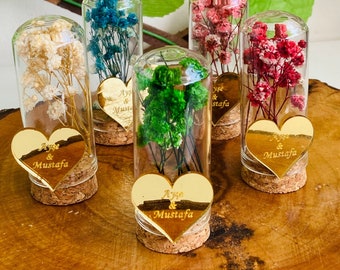 Dry Flower in Tube Bottle Wedding Favors, Personalized Guest Gift, Flower in Dome Glass Bottle, Heart Plexi Wedding Gift