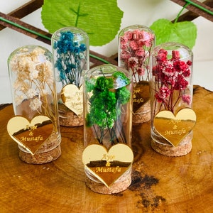 Dry Flower in Tube Bottle Wedding Favors, Personalized Guest Gift, Flower in Dome Glass Bottle, Heart Plexi Wedding Gift