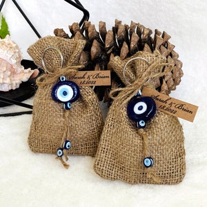 Porte-clés personnalisé en perles de mauvais œil en verre, faveurs de mariage, faveurs pour les invités, sac de bonbons, cadeau de remerciement, boîte à bonbons en sac de jute