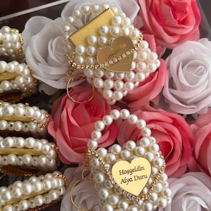 Perle Mini Tasche Bevorzugungen für Gäste, Schokoladenbox, Name personalisiertes Geschenk, Perle Schlüsselanhänger, Brautpartybevorzugungen, Baby-Dusche Gastgeschenke