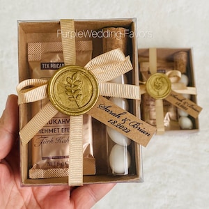 Cadeaux de mariage pour les invités, café turc et bonbons dans une boîte Kraft, boîte de faveur de chocolat de baptême, bonbons en bouteille tube, sceau d'or, cadeau unique