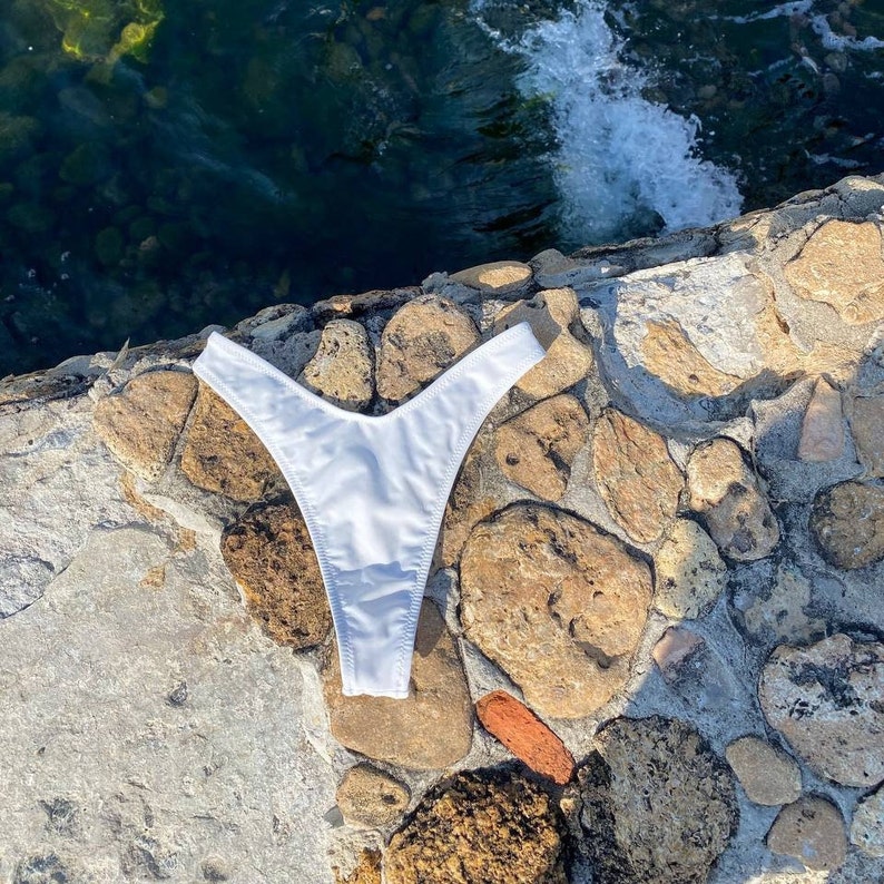 White Swimsuit Bikini Top Sexy Swimsuit Girls Swimsuit High Waisted