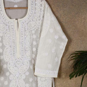 white christmas dresses Women's Lakhnavi Handcrafted Modal Cotton Chikankari Kurta And Palazzo main image 1