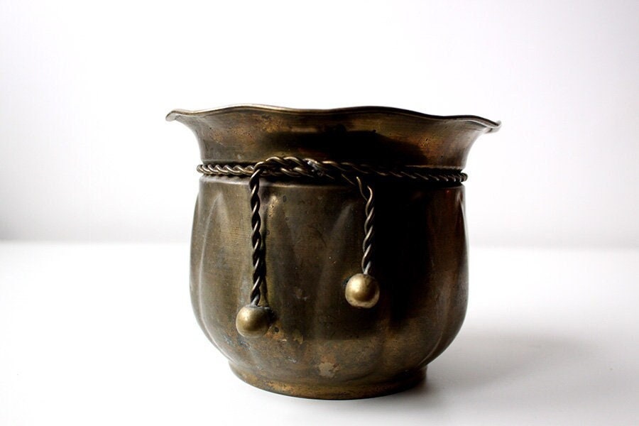 Chaudron 45 - Laiton Vintage Français 1970 Antiquités Cabinet de Curiosités Autel Sorcière Marmite W