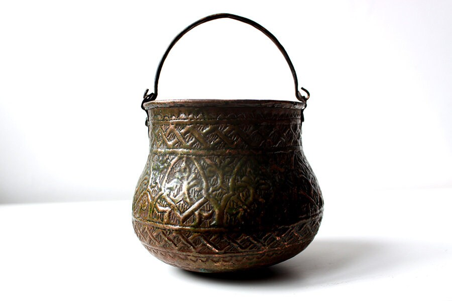 Chaudron 54 en Cuivre - Vintage Français 1960 Antiquités Cabinet de Curiosités Autel Sorcière Marmit