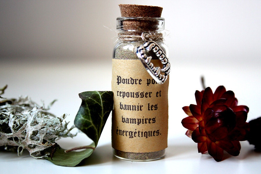 Poudre Pour Repousser et Bannir Les Vampires Énergétiques - Poudre Magique Rituelle Traditionnelle B