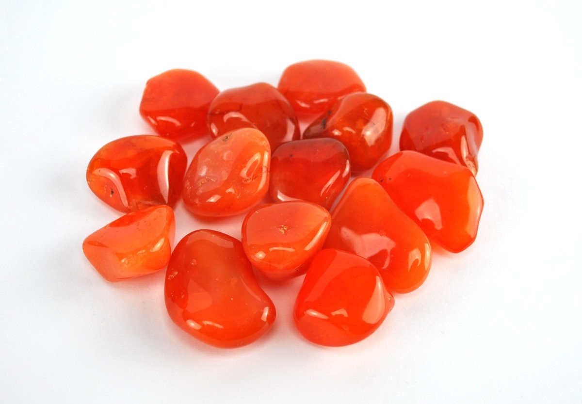 Cornaline - Pierre Roulée Cristal Vitalité et Énergie Éloigne Les Peurs Confiance Chakra Sacré Reiki