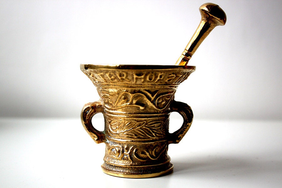 Grand Mortier Pilon d'apothicaire Ancien en Bronze - Antiquité Vintage Français Années 1960 Autel Ri