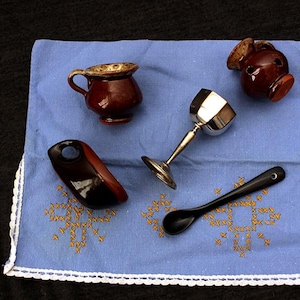 Vintage 1960s Travel Altar 6 Mini Items, Chalice Cauldron Censer Altar Cloth Spoon, Copper Brass Porcelain Witch Box