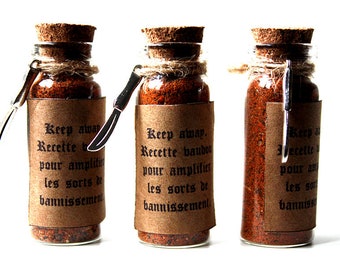 Keep away, voodoo protection recipe to amplify banishing rituals - traditional ritual magic powder - hoodoo altar