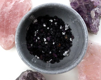 Natural incense grains - Persephone - banishments - resins - barks - 30 grams - Altar and meditation - Comes with a coal