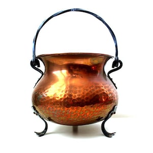 Großer Kessel 205 - Kupfer und Schmiedeeisen - Vintage Französisch 1960 - Antiquitäten - Kuriositätenkabinett - Altar - Hexe - Topf - Wicca