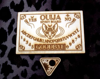 Pocket ouija board in pyrographed wood - divination - clairvoyance - travel altar - witch - altar - wicca - cat