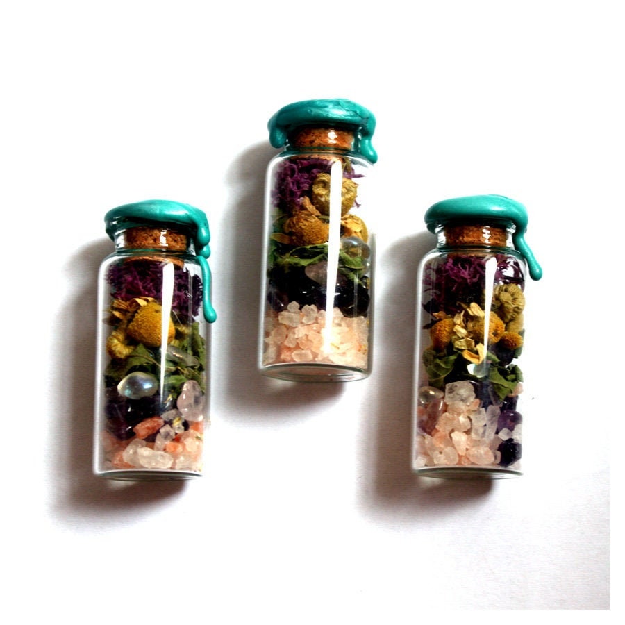 Bonne Nuit - Pot de Sorcière Spell Jar Amulette Talisman Protection Autel ou Maison Plantes Sel et C