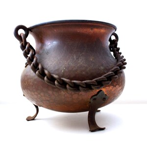 Großer Kessel 198 – Kupfer und Schmiedeeisen – Vintage Französisch 1960 – Antiquitäten – Kuriositätenkabinett – Altar – Hexe – Topf – Wicca