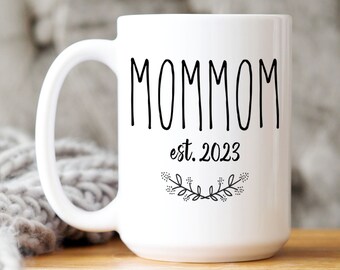 Mommom Gifts for Mommom Mug, Custom Grandma Coffee Mug for New Grandparent, Pregnancy Reveal Gift Idea, Promoted to Mommom est 2024 2024
