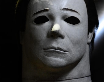 マイケル・マイヤーズ ラテックスマスク Amazon.co.jp: MILRCH マイケル・マイヤーズ ハロウィンマスク 1978