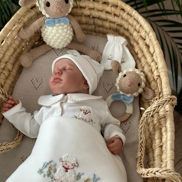 Little Lamm Beige Neugeborenen Set | Gender Neutral Outfit für Krankenhaus | Handstickerei | Baby Nach Hause kommen Outfit | Neugeborenen Set