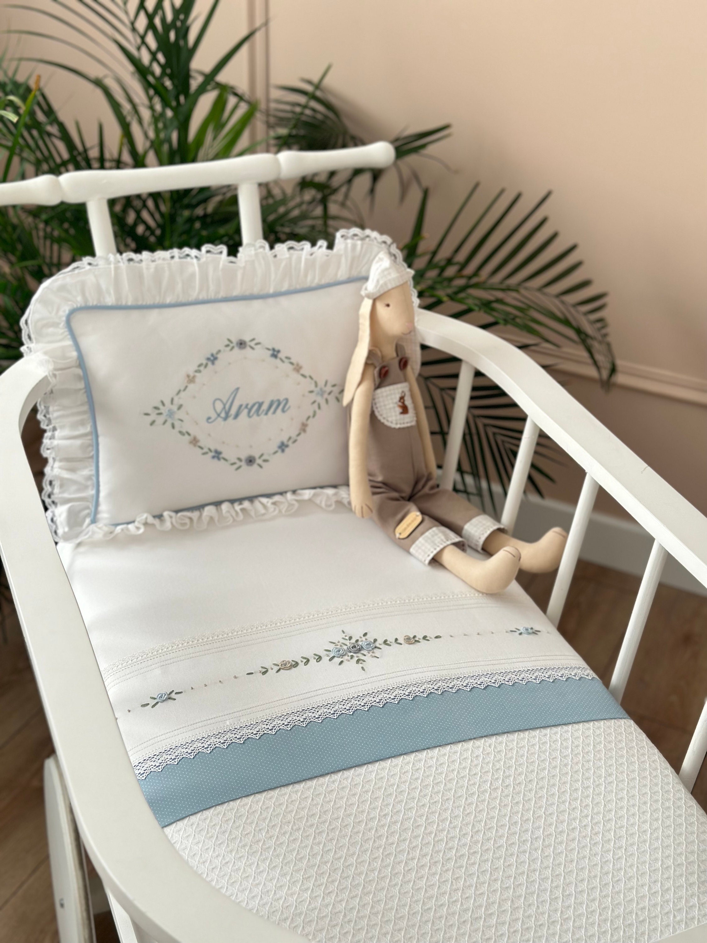 Lily Blue Personalized 4 Piece Baby Quilted Bedspread Set , Hand